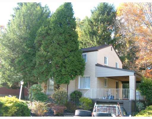 9475 Meadow Road Allison Park, PA 15101 - Photo 1 of 14 Exterior Front.