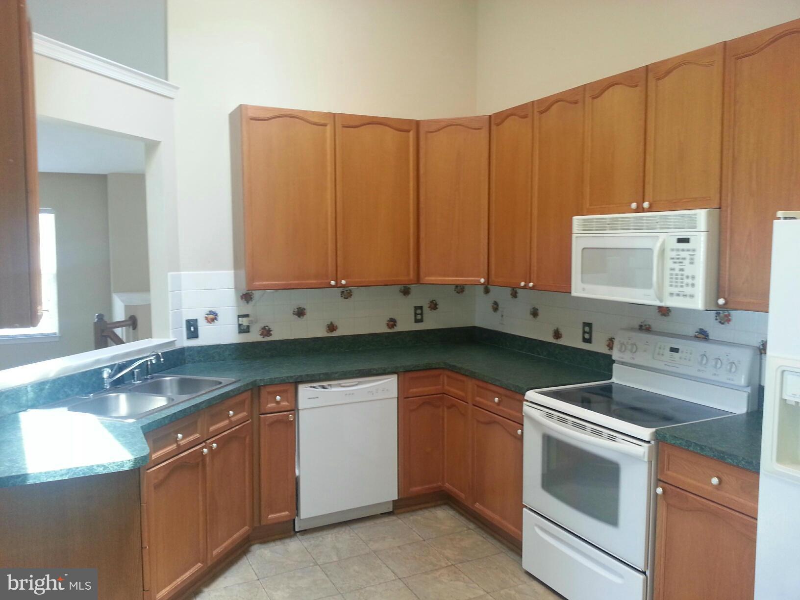 57 Little Oak Road Fredericksburg, VA 22405 - Photo 7 of 30 Kitchen