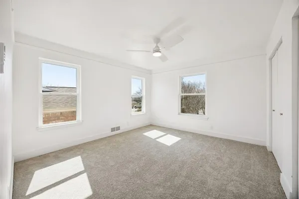 $330,000 | 808 Lee Drive, Bedford, TX 76022