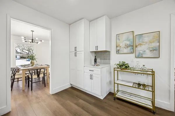 $330,000 | 808 Lee Drive, Bedford, TX 76022