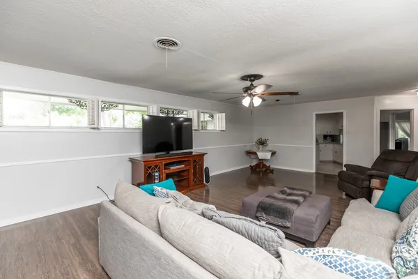 $269,900 | 5990 North Circuit Drive, Beaumont, TX 77706