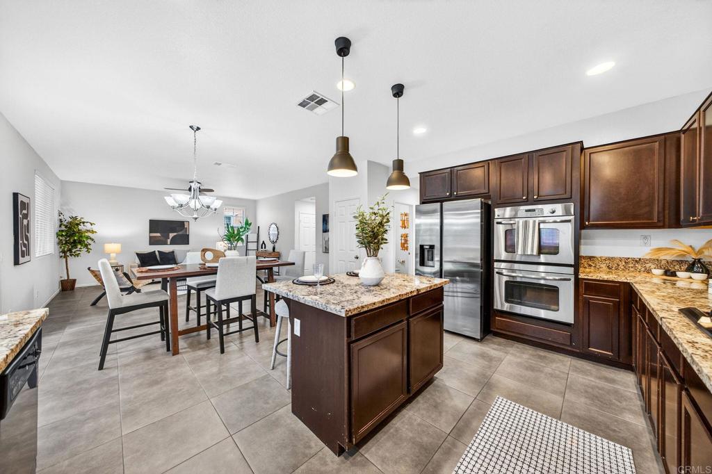 46755 Peach Tree Street Temecula, CA 92592 - Photo 15 of 40