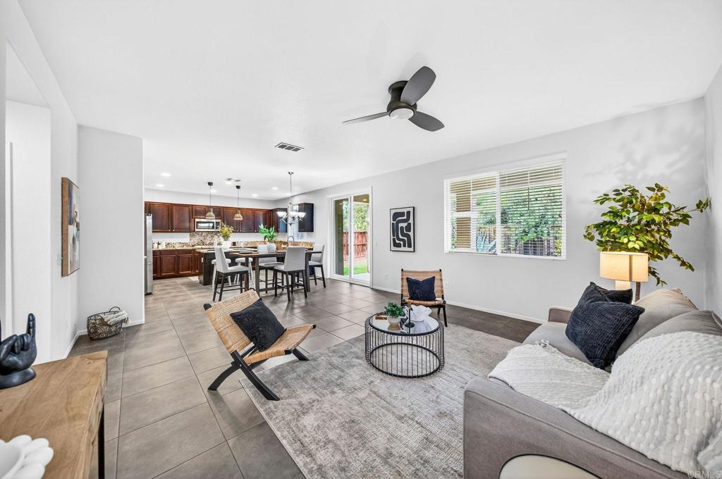 46755 Peach Tree Street Temecula, CA 92592 - Photo 7 of 40