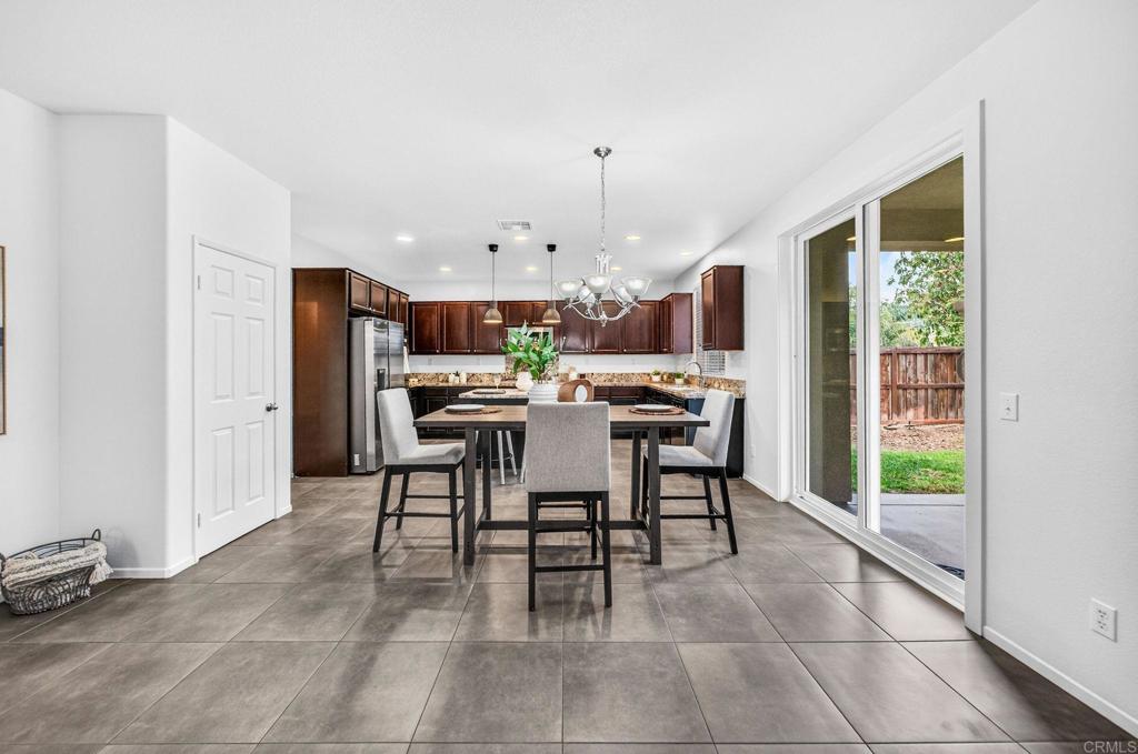 46755 Peach Tree Street Temecula, CA 92592 - Photo 8 of 40