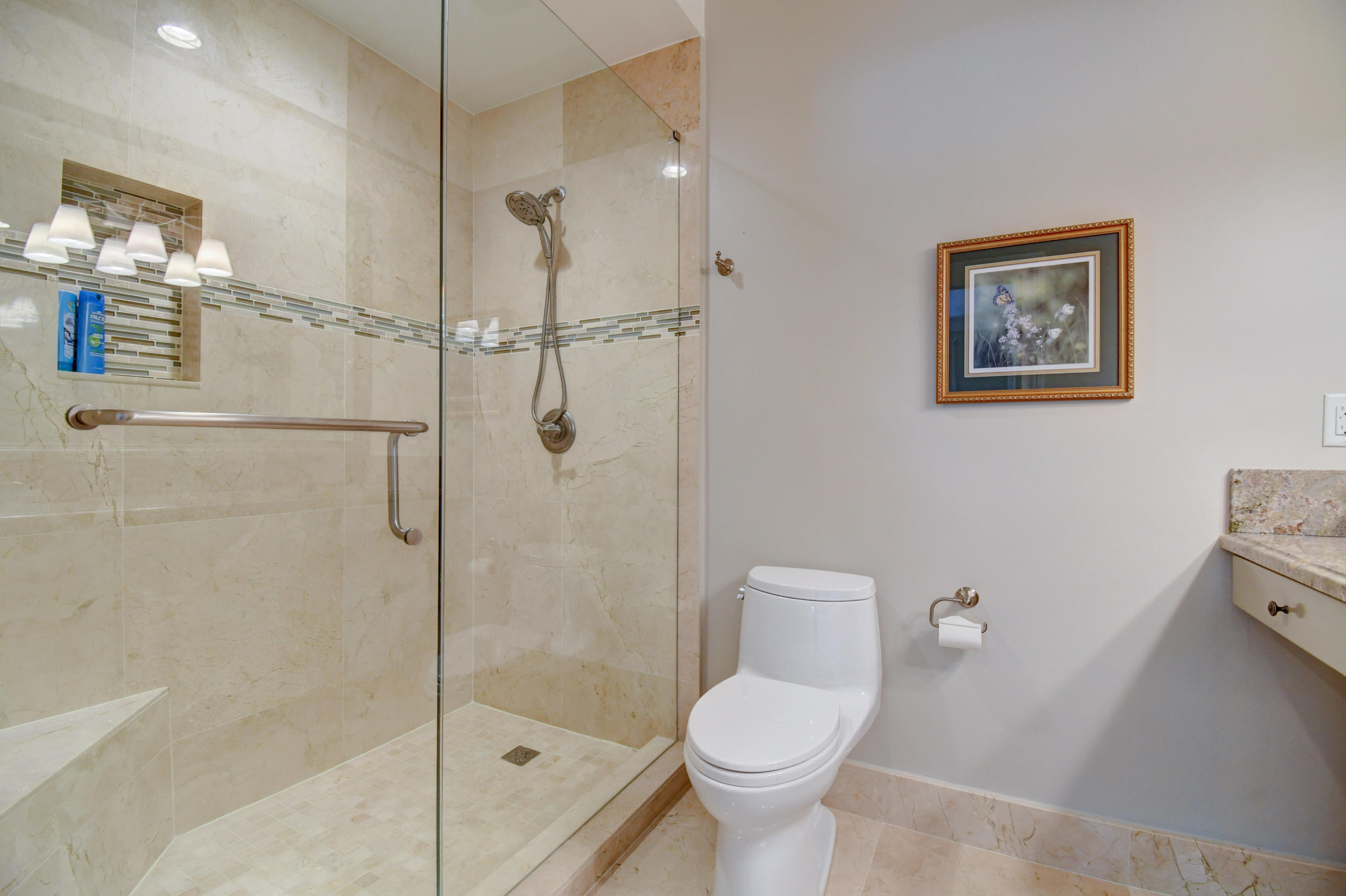 4535 Northwest 23rd Terrace Boca Raton, FL 33431 - Photo 34 of 50 GUEST BATH