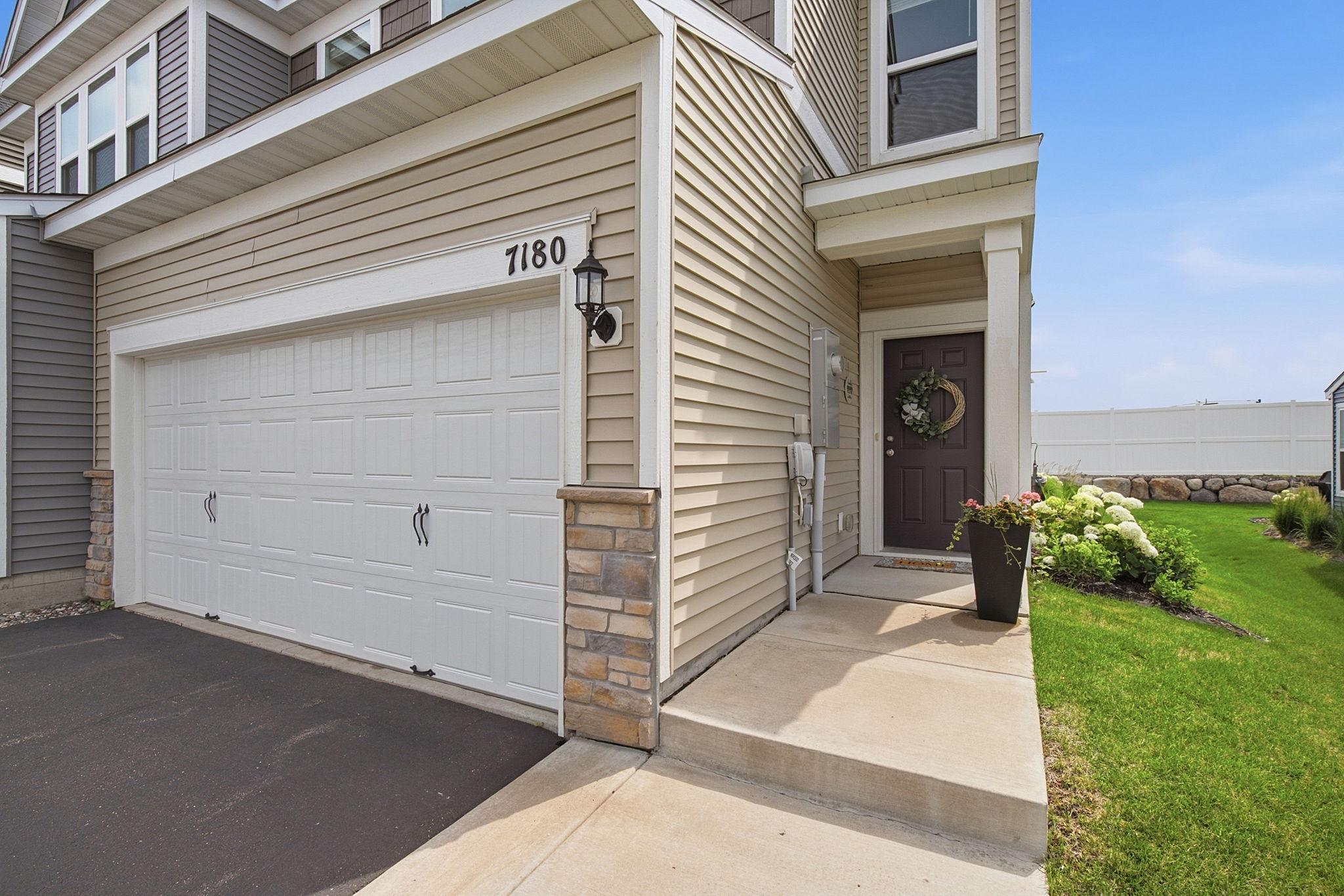 7180 Walnut Grove Lane North Maple Grove, MN 55311 - Photo 2 of 29