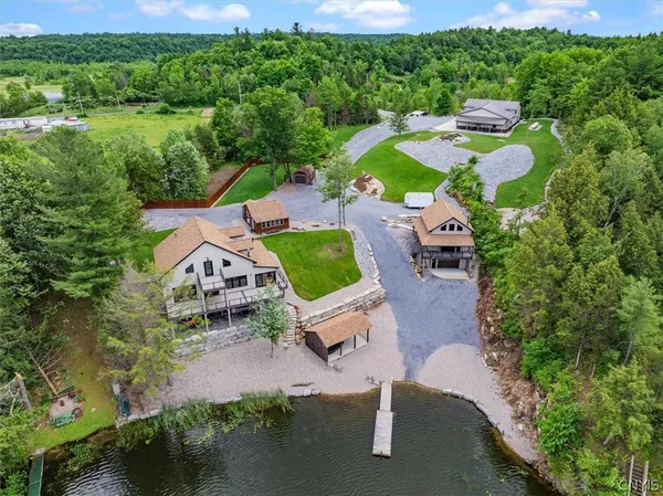$2,499,900 | 42795 Paynes Lake Camp Road, Antwerp, NY 13691