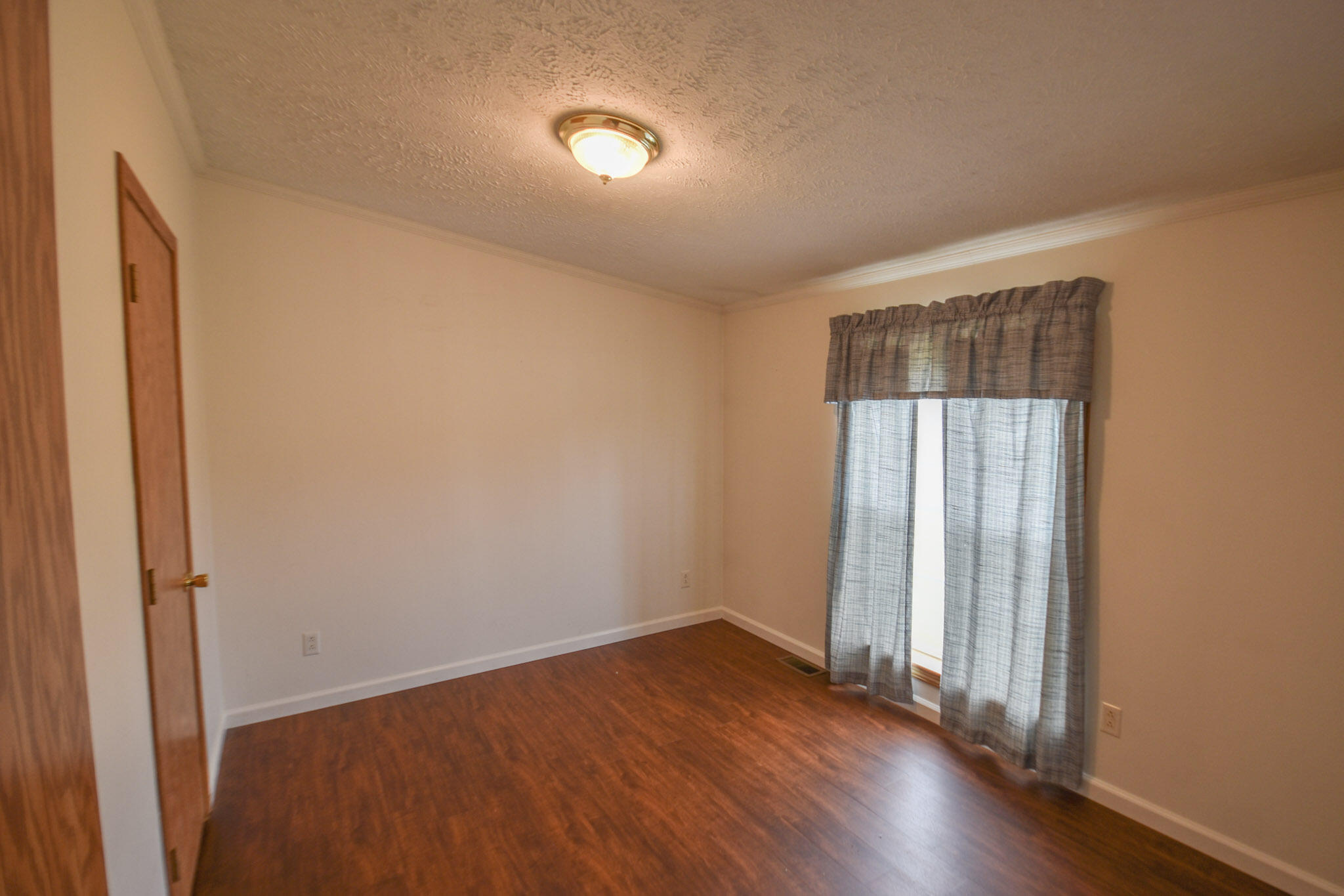 711 Clarendon Road Quincy, MI 49082 - Photo 24 of 34 DSC_0556