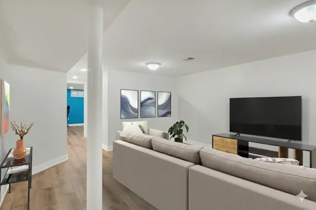 $380,000 | 358 Rye Road, Mundelein, IL 60060