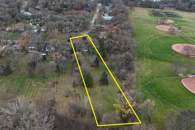 $380,000 | 358 Rye Road, Mundelein, IL 60060