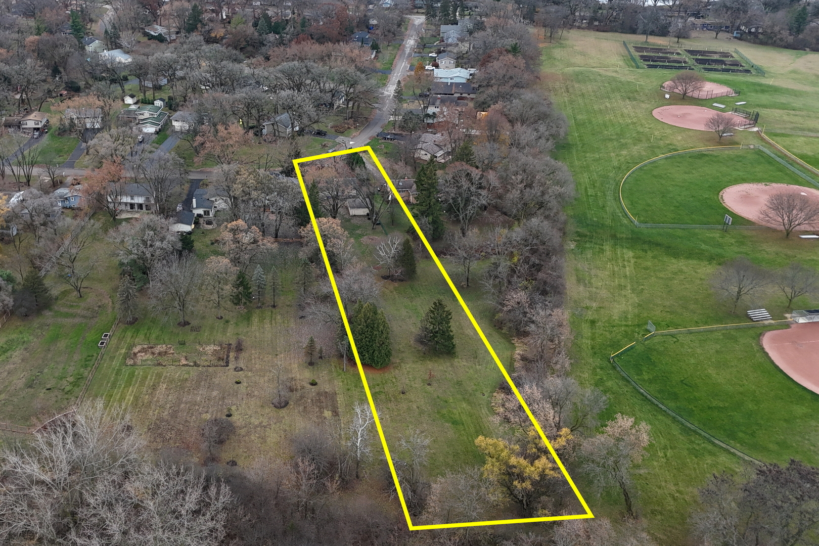 358 Rye Road Mundelein, IL 60060 - Photo 32 of 38 a view of swimming pool