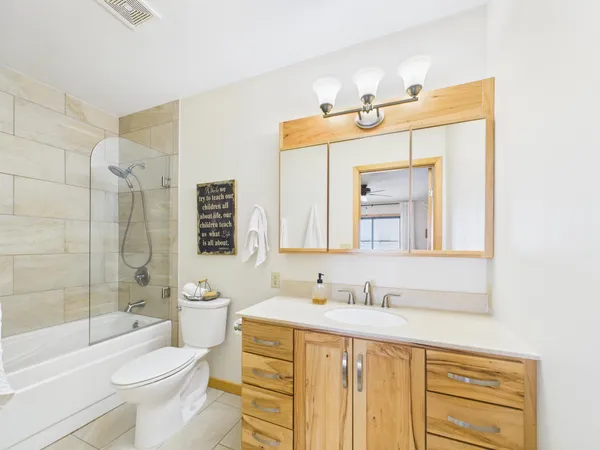 $995,000 | 28840 South Shore Drive, Starbuck, MN 56381