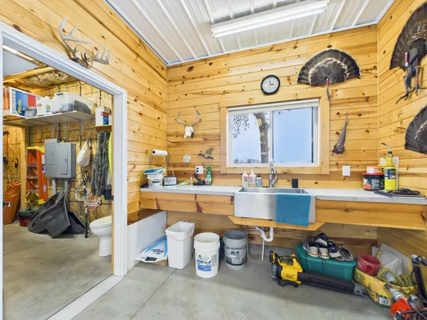$995,000 | 28840 South Shore Drive, Starbuck, MN 56381