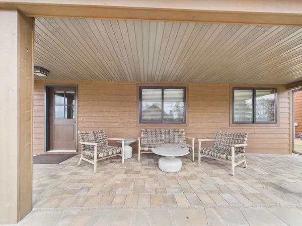 $995,000 | 28840 South Shore Drive, Starbuck, MN 56381