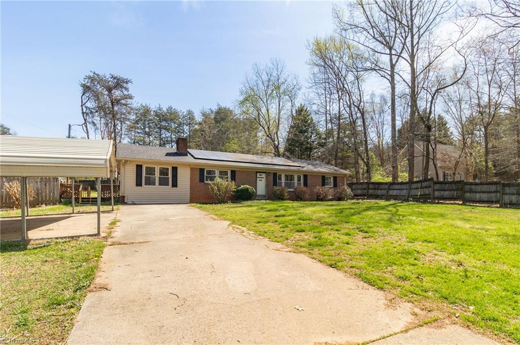 8225 Easley Road Walnut Cove, NC 27052 - Photo 3 of 33