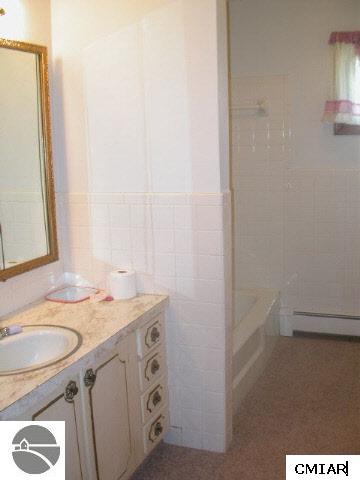 3502 West Washington Road Ithaca, MI 48847 - Photo 7 of 8 1772721-6.JPG