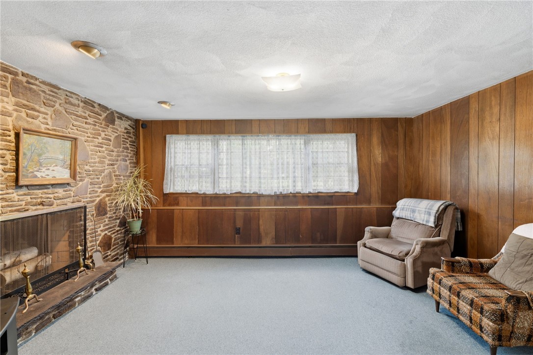 9 Katherine Road Woonsocket, RI 02895 - Photo 23 of 37