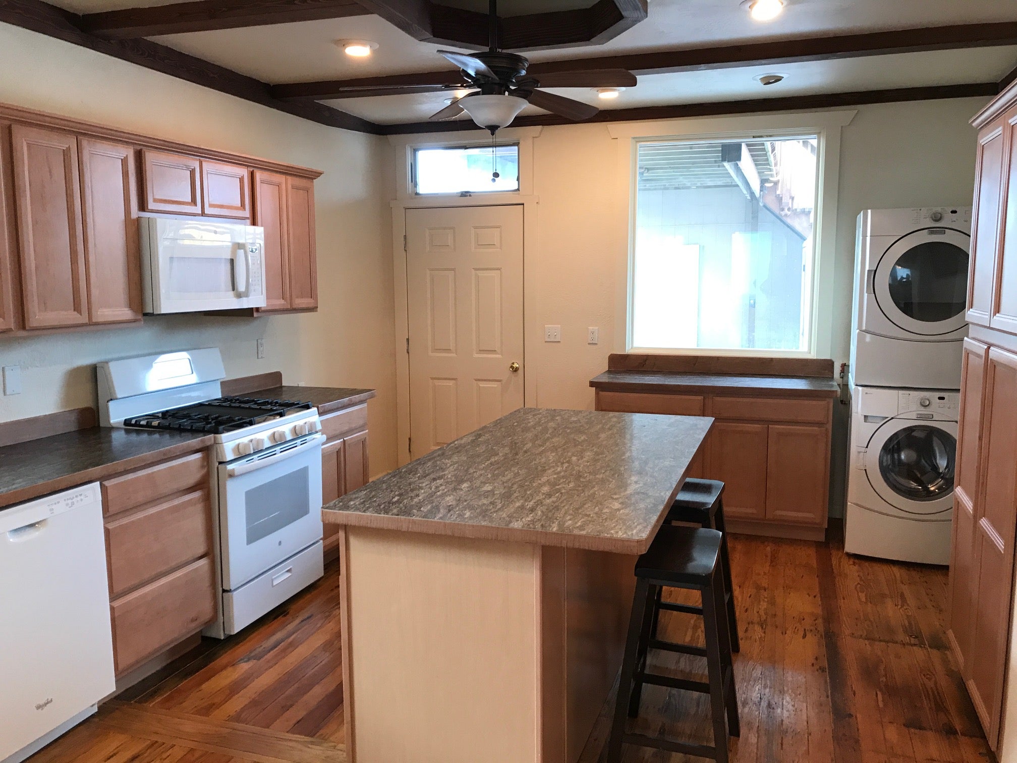 633 South Main Street Butte, MT 59701 - Photo 8 of 21 Gallery Image 8
