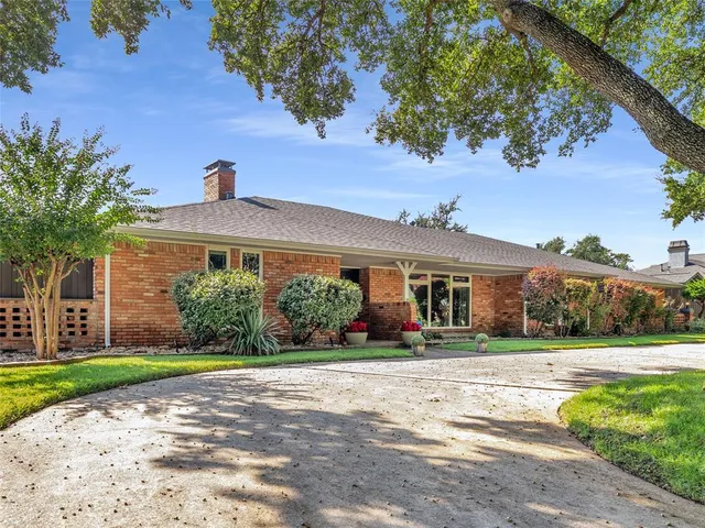 $1,270,000 | 4446 Thunder Road, Dallas, TX 75244