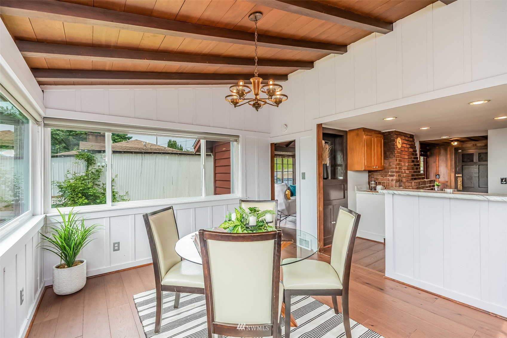 7003 South Langston Road Seattle, WA 98178 - Photo 5 of 35 Gallery Image 5
