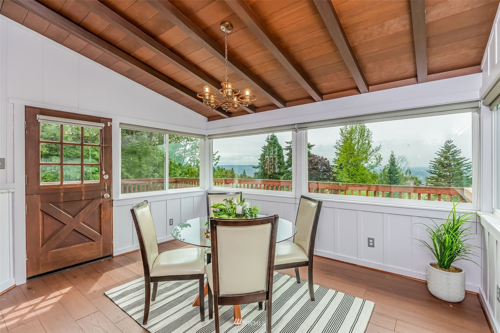 7003 South Langston Road Seattle, WA 98178 - Photo 6 of 35 Gallery Image 6