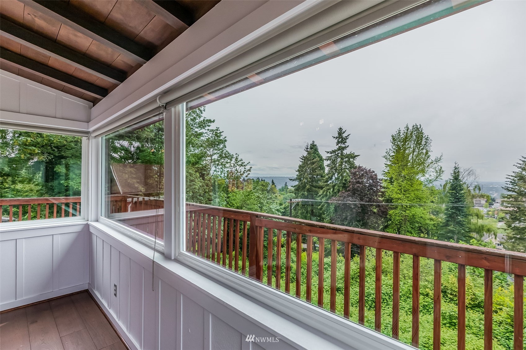 7003 South Langston Road Seattle, WA 98178 - Photo 8 of 35 Gallery Image 8