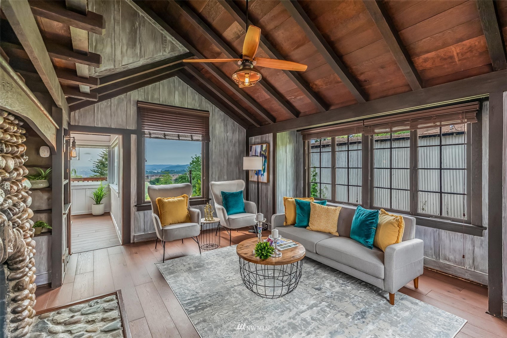 7003 South Langston Road Seattle, WA 98178 - Photo 10 of 35 Gallery Image 10