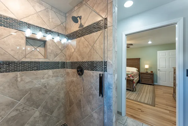 a view of a bathroom