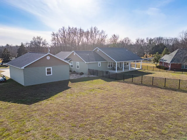 a house view with a outdoor space