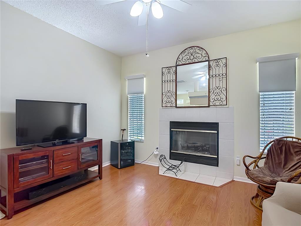 8338 Handcart Road Dade City, FL 33525 - Photo 19 of 96
