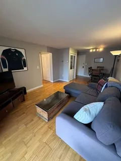 $2,700 | 20 Central Street, Unit 215, Salem, MA 01970