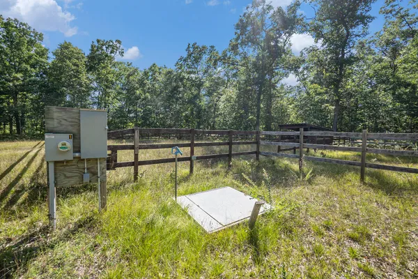 $399,500 | 2715 West 13 Mile Road, Bitely, MI 49309