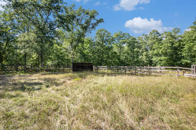 $399,500 | 2715 West 13 Mile Road, Bitely, MI 49309