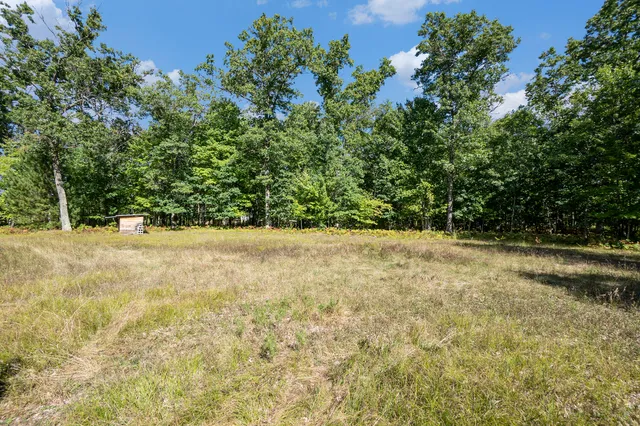 $399,500 | 2715 West 13 Mile Road, Bitely, MI 49309