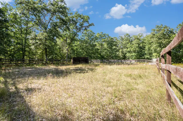 $399,500 | 2715 West 13 Mile Road, Bitely, MI 49309