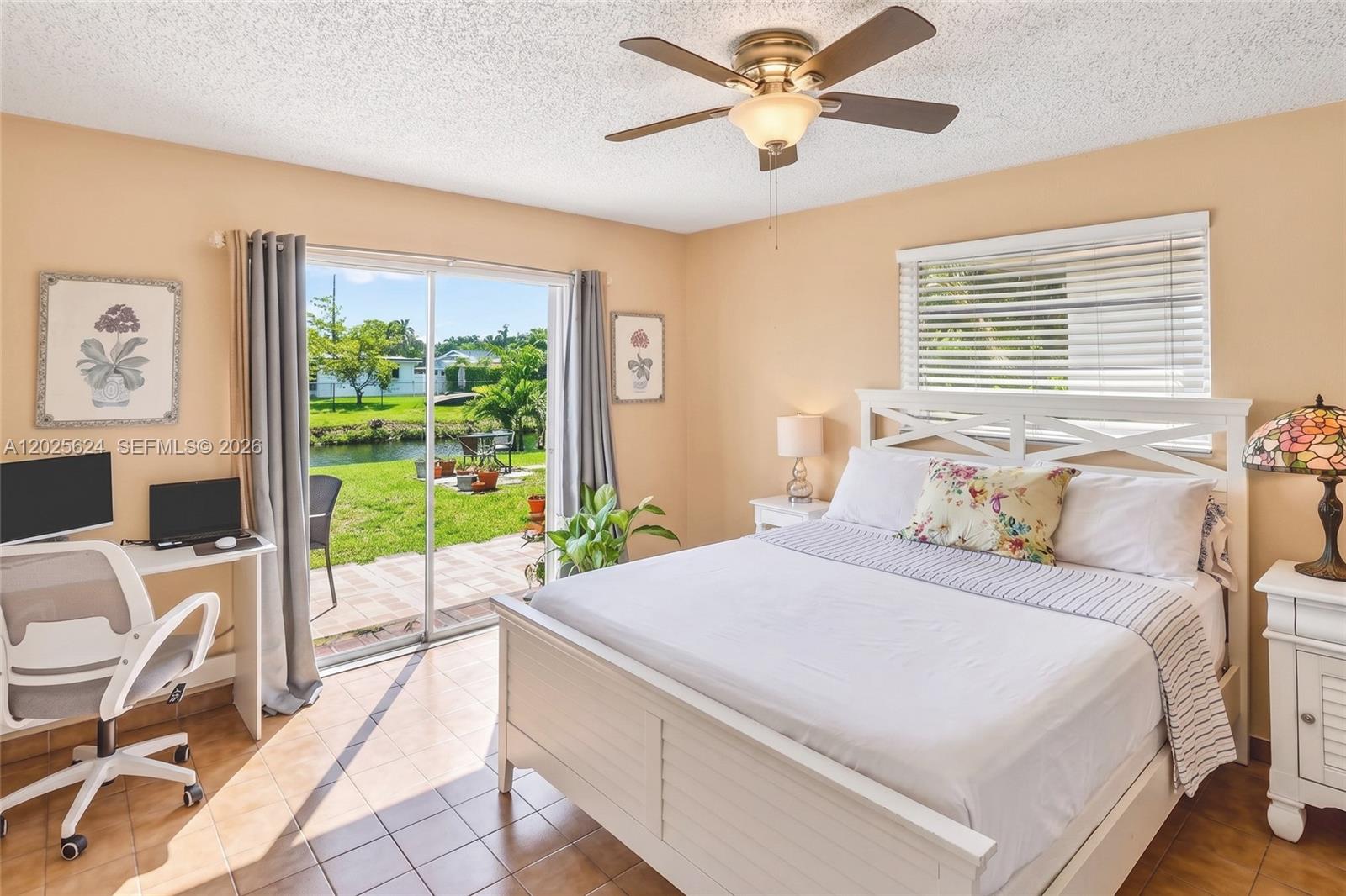 9231 Southwest 16th Street Miami, FL 33165 - Photo 21 of 29 In-law quaters- RM 1