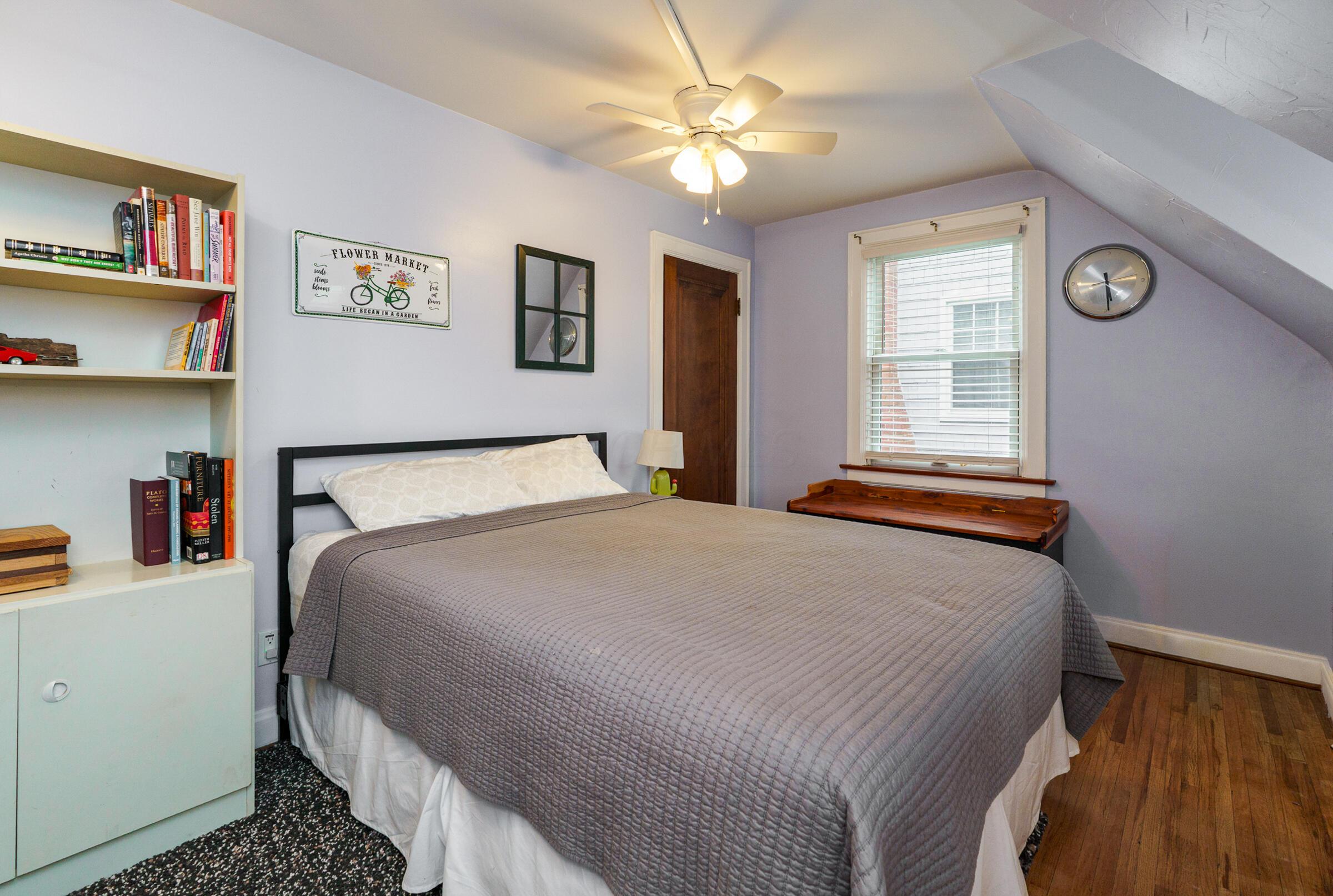 74 East Torrence Road Columbus, OH 43214 - Photo 25 of 43 Bedroom 2