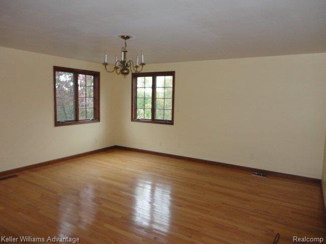 35603 Tall Pine Road Farmington, MI 48335 - Photo 12 of 16 BR #3 master