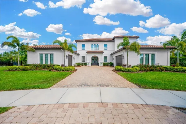 $1,600,000 | 16419 Chapman Crossing Drive, Lithia, FL 33547
