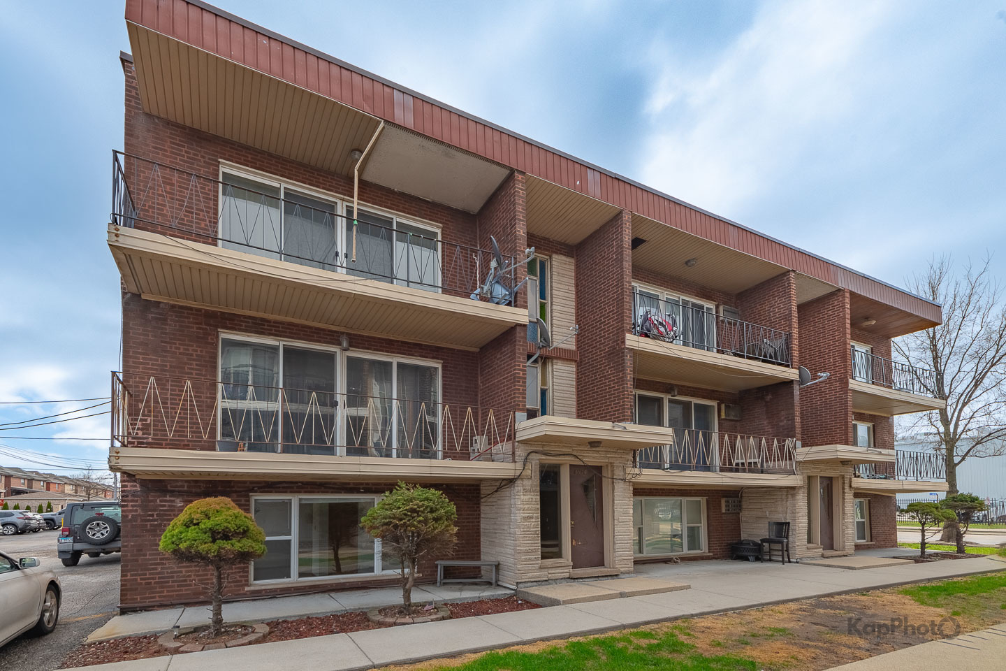 6914 West 65th Street, Unit 7 Chicago, IL 60638 - Photo 3 of 28
