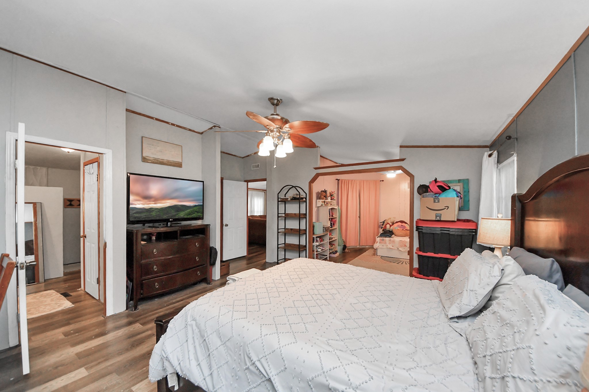 15713 Hinkel Road Cat Spring, TX 78933 - Photo 6 of 32 Gallery Image 6