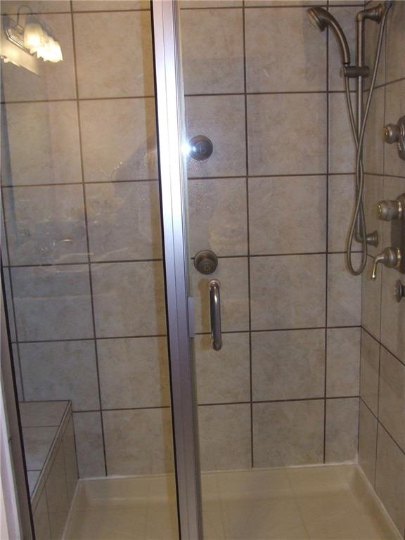 422 Binkey Road Ligonier, PA 15658 - Photo 12 of 23 Sweet master shower