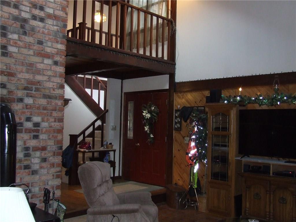 422 Binkey Road Ligonier, PA 15658 - Photo 5 of 23 Entry