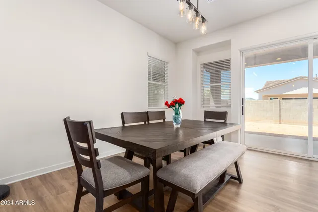 $3,900 | 10112 East Trent Avenue, Mesa, AZ 85212