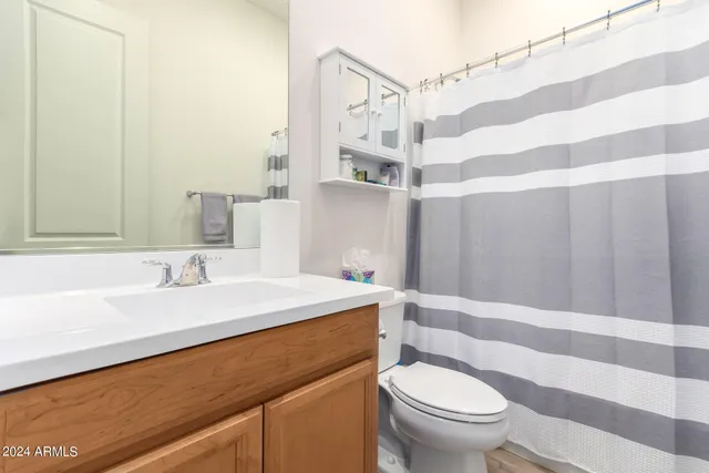 $3,900 | 10112 East Trent Avenue, Mesa, AZ 85212