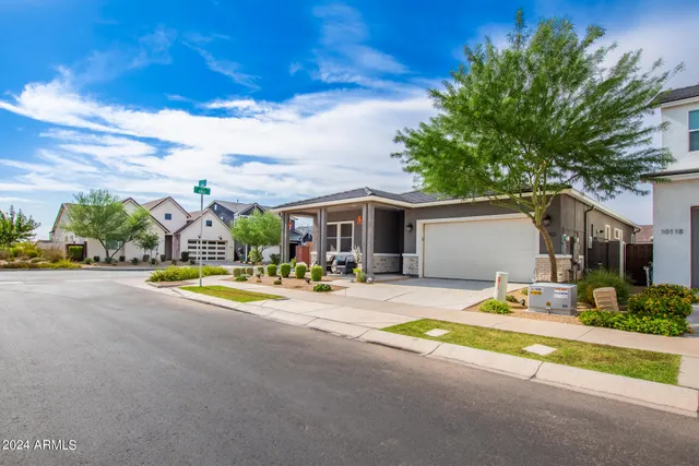 $3,900 | 10112 East Trent Avenue, Mesa, AZ 85212