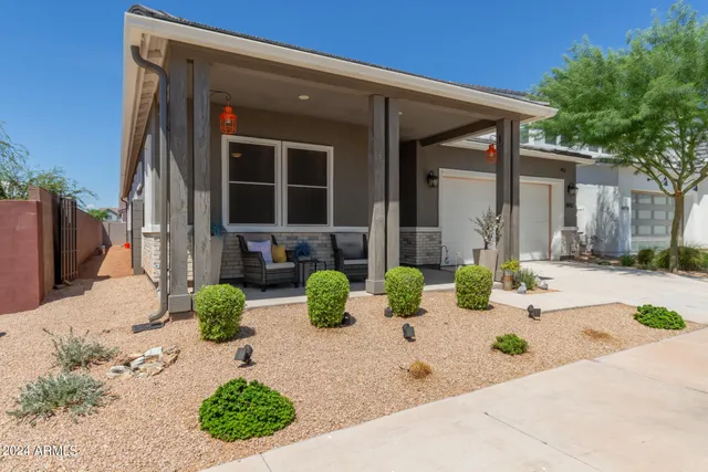 $3,900 | 10112 East Trent Avenue, Mesa, AZ 85212