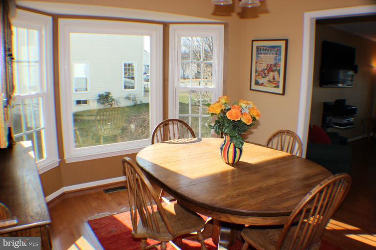 8023 Rocky Run Road Gainesville, VA 20155 - Photo 15 of 30 Dining Room