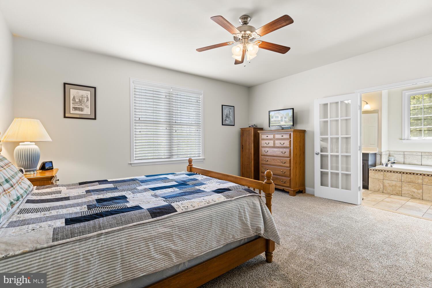 6686 Kelly Road Warrenton, VA 20187 - Photo 19 of 37 Primary bedroom