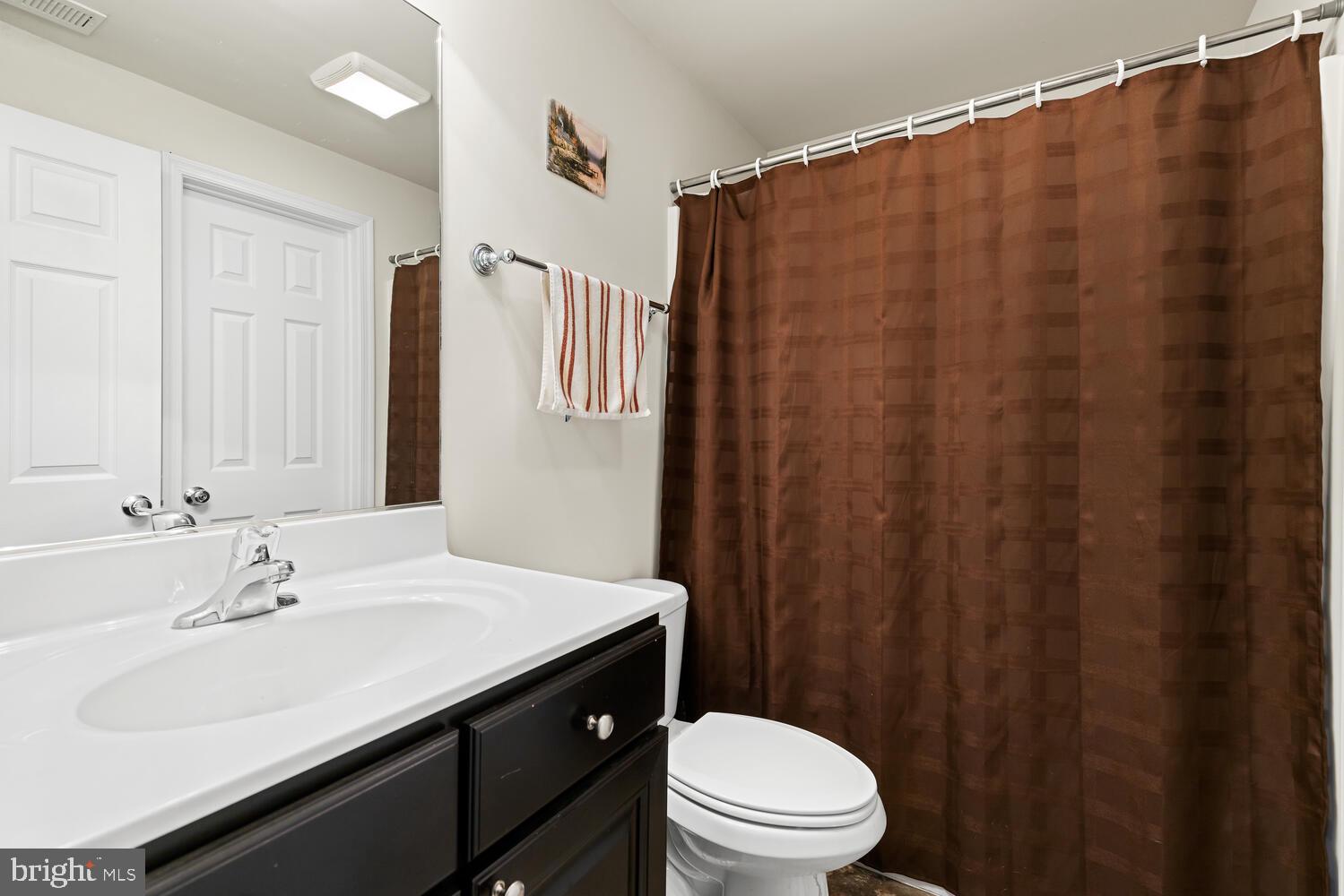 6686 Kelly Road Warrenton, VA 20187 - Photo 30 of 37 Lower level full bath